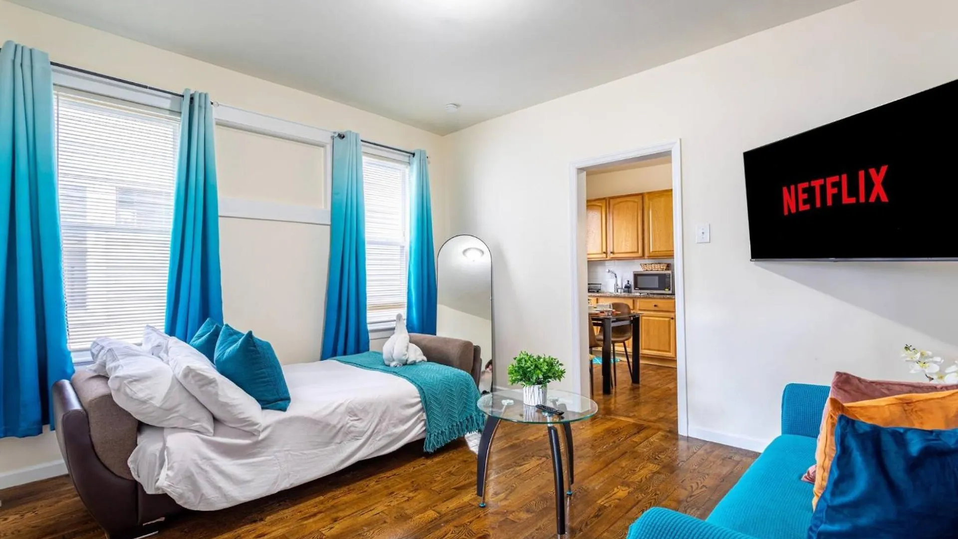Apartment Family Apt: 2Br Free Parking Airprt City Links Newark United States